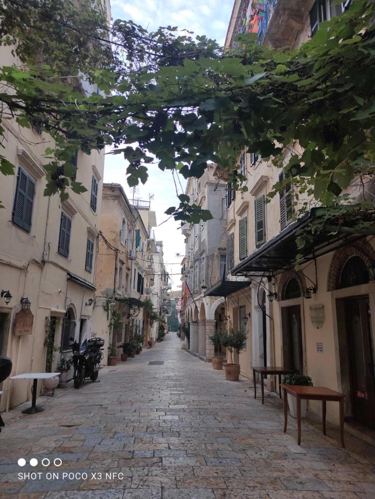 Via Porta Raimonda Apartment Corfu  Екстериор снимка